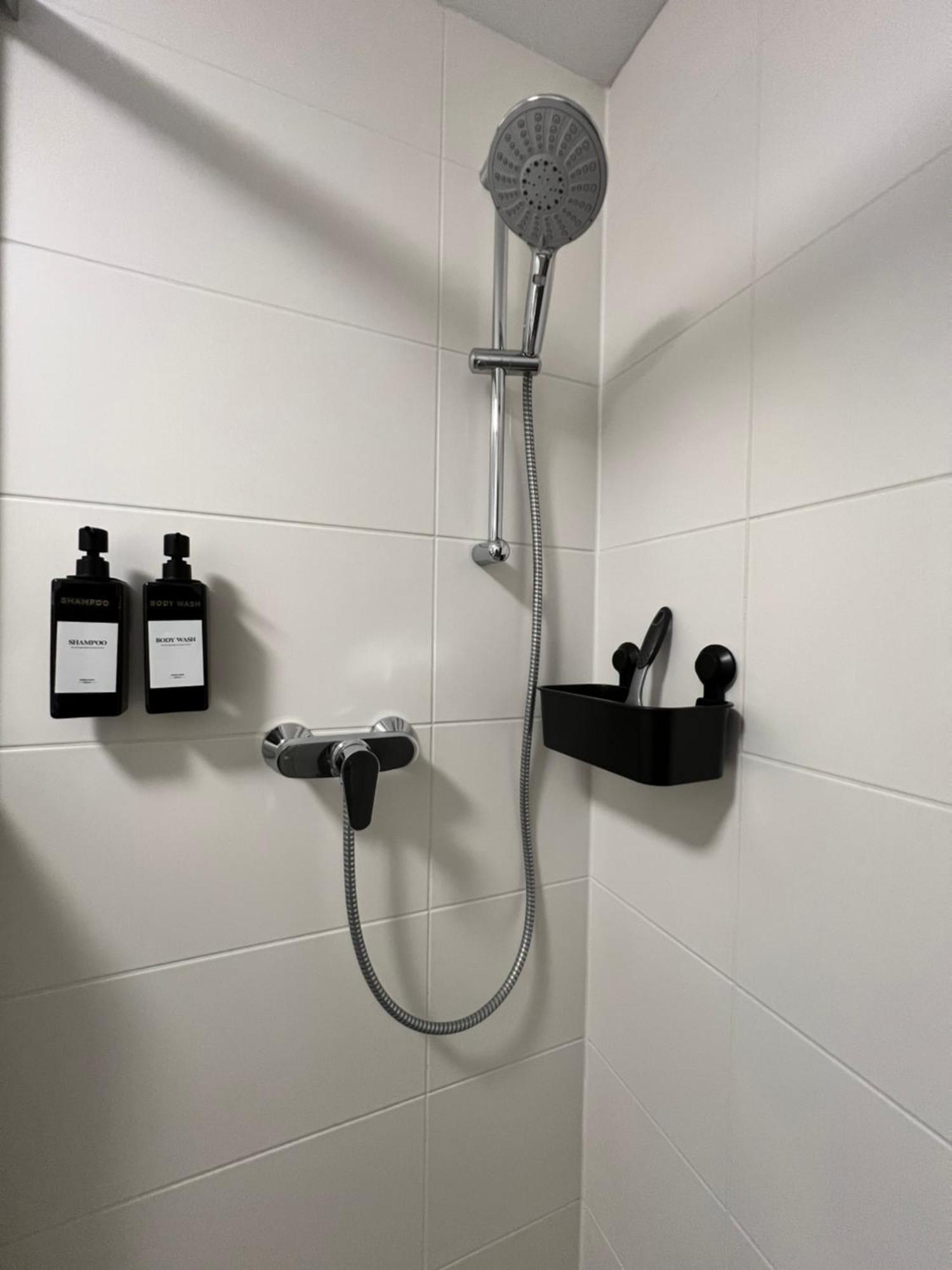 Moderne Wohnung Naehe Hbf-Lift-Tiefgarage-Contactless Check-In Hanower Zewnętrze zdjęcie